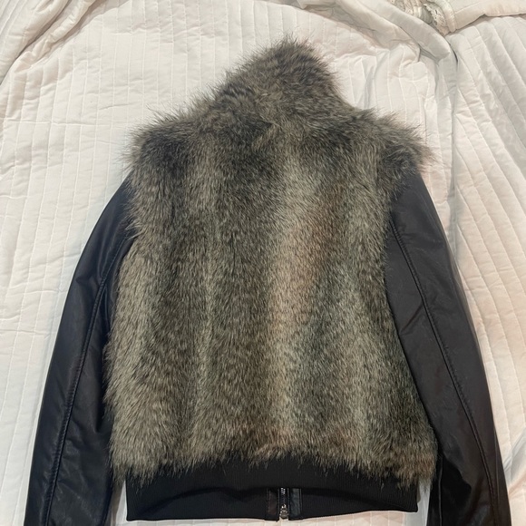 Armani Exchange fur coat - Picture 2 of 3